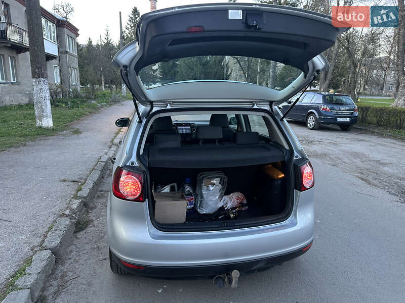Хетчбек Volkswagen Golf Plus 2008 в Луцьку