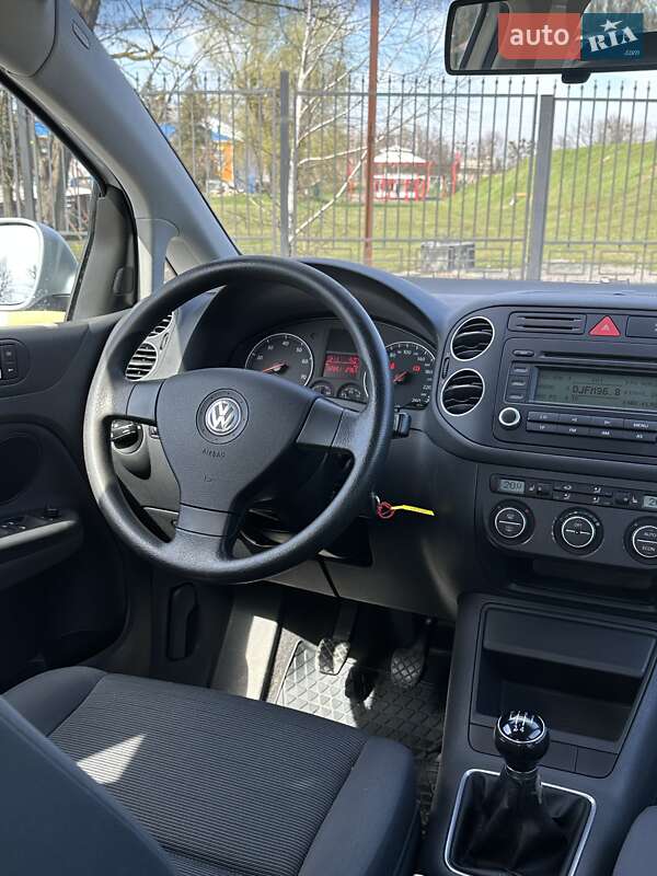 Хетчбек Volkswagen Golf Plus 2005 в Білогородці