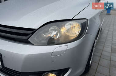 Хэтчбек Volkswagen Golf Plus 2012 в 
