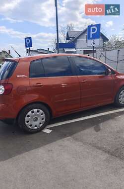 Хетчбек Volkswagen Golf Plus 2006 в 