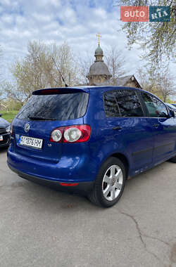 Хэтчбек Volkswagen Golf Plus 2005 в 