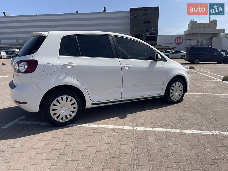 Хетчбек Volkswagen Golf Plus 2010 в Житомирі
