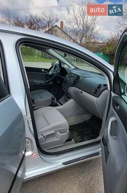 Хэтчбек Volkswagen Golf Plus 2005 в 