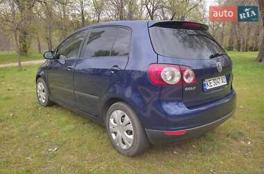 Хэтчбек Volkswagen Golf Plus 2005 в 