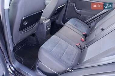 Хетчбек Volkswagen Golf Plus 2009 в 