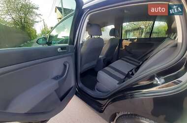 Хетчбек Volkswagen Golf Plus 2008 в 