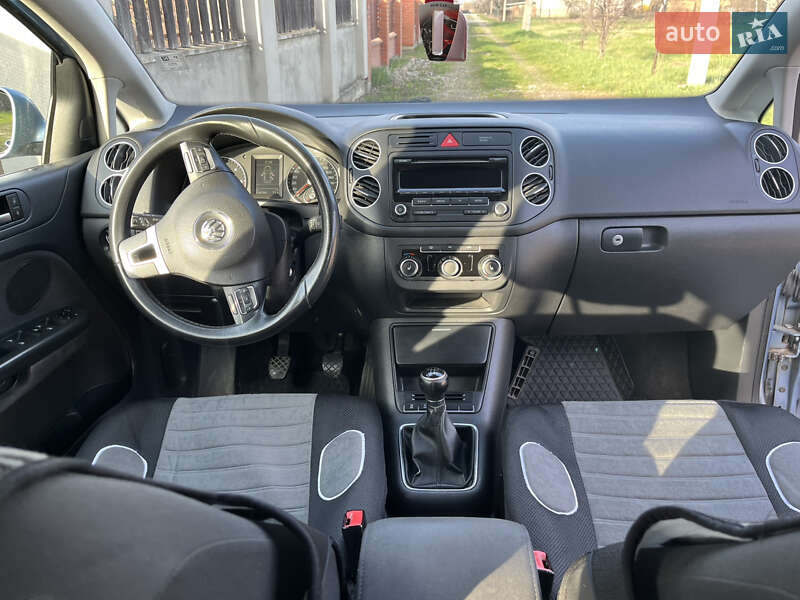 Хэтчбек Volkswagen Golf Plus 2011 в Ивано-Франковске фото 6 Хэтчбек Volkswagen Golf Plus 2011 в Ивано-Франковске