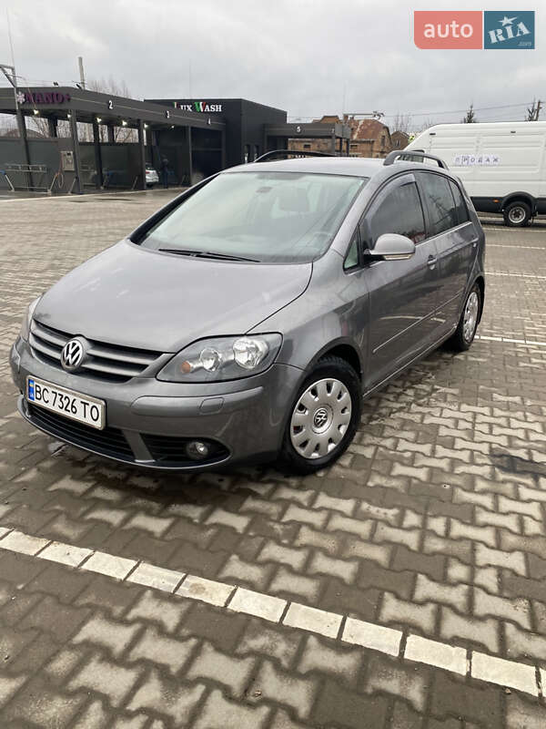 Хетчбек Volkswagen Golf Plus 2008 в Львові