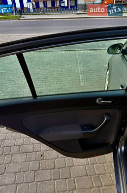 Хэтчбек Volkswagen Golf Plus 2008 в 