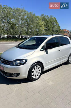 Хэтчбек Volkswagen Golf Plus 2011 в 