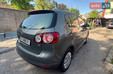 Хэтчбек Volkswagen Golf Plus 2005 в 