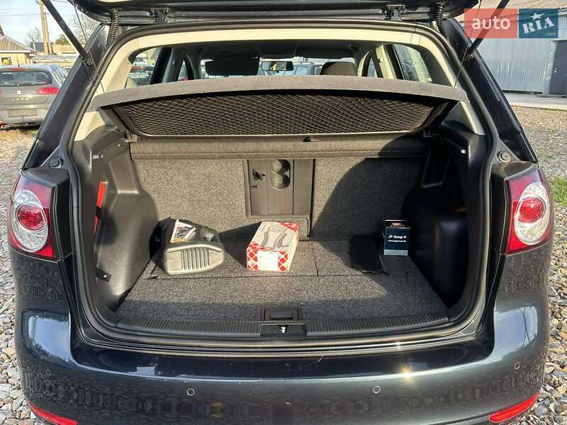 Хэтчбек Volkswagen Golf Plus 2009 в Днепре