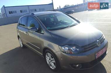 Хэтчбек Volkswagen Golf Plus 2010 в Ровно