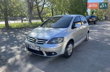 Хетчбек Volkswagen Golf Plus 2006 в 