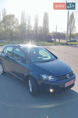 Хетчбек Volkswagen Golf Plus 2009 в 
