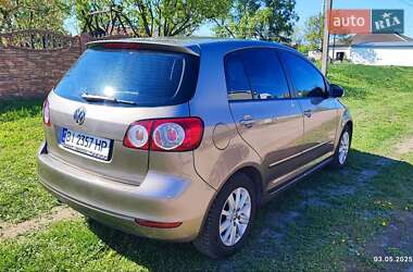 Хэтчбек Volkswagen Golf Plus 2010 в Карловке