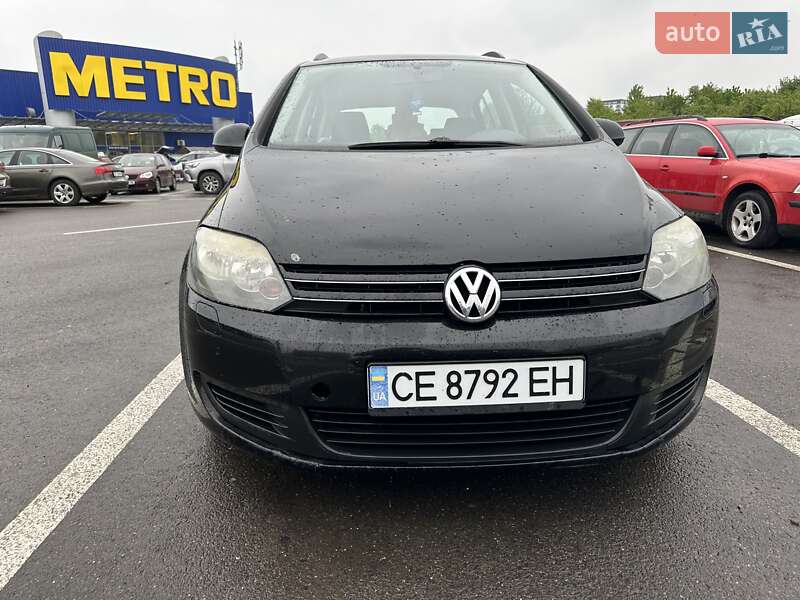 Хетчбек Volkswagen Golf Plus 2009 в Чернівцях