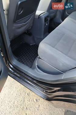 Хэтчбек Volkswagen Golf Plus 2005 в 