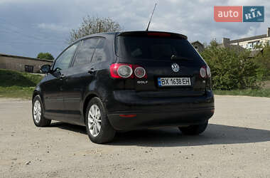 Хэтчбек Volkswagen Golf Plus 2005 в 