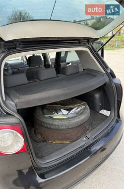 Хэтчбек Volkswagen Golf Plus 2005 в 