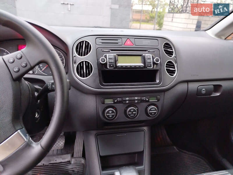 Хетчбек Volkswagen Golf Plus 2008 в Іршаві