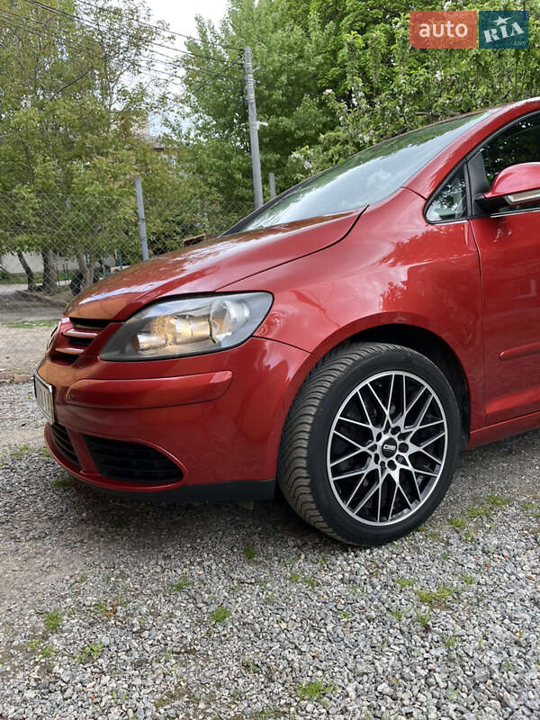 Хэтчбек Volkswagen Golf Plus 2009 в Бердичеве