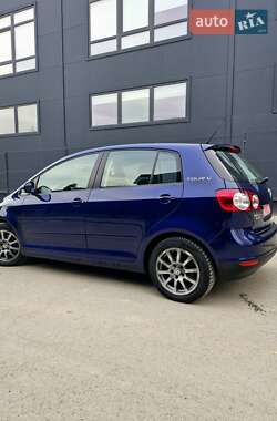 Хэтчбек Volkswagen Golf Plus 2008 в 