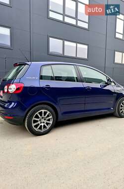 Хэтчбек Volkswagen Golf Plus 2008 в 
