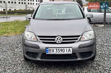 Хетчбек Volkswagen Golf Plus 2005 в 