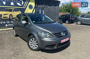 Хэтчбек Volkswagen Golf Plus 2005 в 