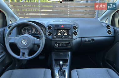 Хетчбек Volkswagen Golf Plus 2012 в 