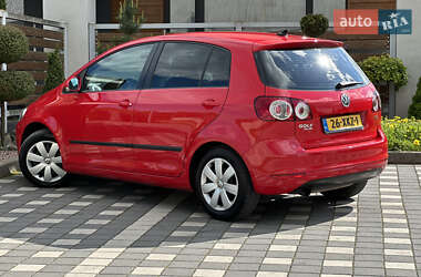 Хетчбек Volkswagen Golf Plus 2012 в 