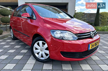 Хетчбек Volkswagen Golf Plus 2012 в 