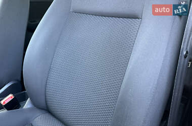 Хетчбек Volkswagen Golf Plus 2012 в 