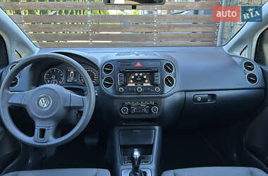 Хетчбек Volkswagen Golf Plus 2012 в 
