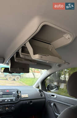 Хетчбек Volkswagen Golf Plus 2006 в 