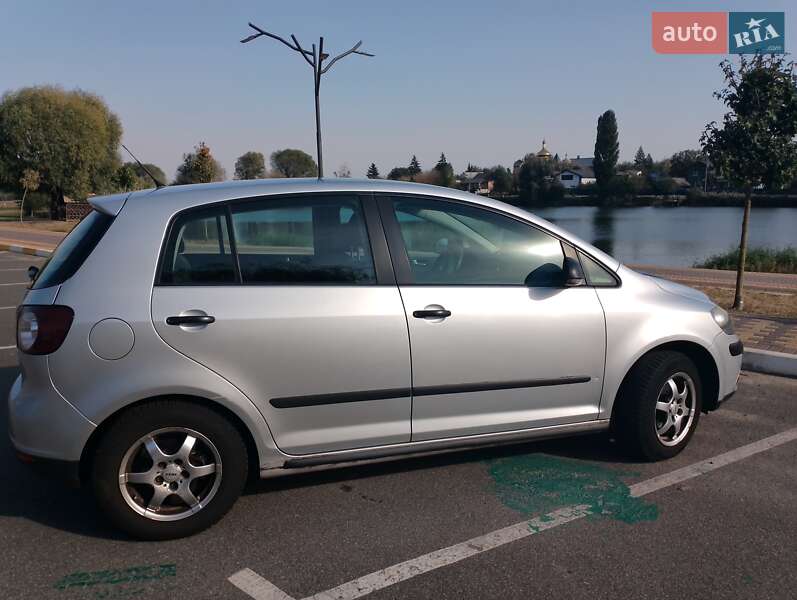 Хетчбек Volkswagen Golf Plus 2008 в Гостомелі