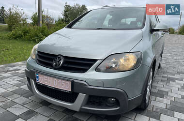 Хэтчбек Volkswagen Golf Plus 2008 в 