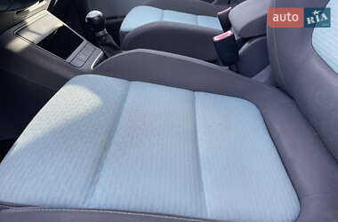 Хэтчбек Volkswagen Golf Plus 2008 в 