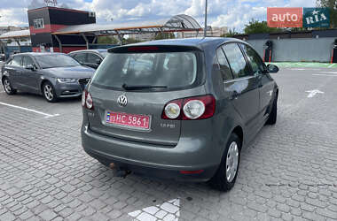 Хэтчбек Volkswagen Golf Plus 2005 в 