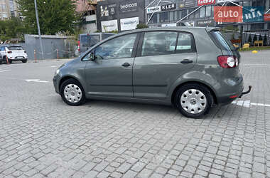 Хэтчбек Volkswagen Golf Plus 2005 в 
