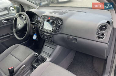 Хэтчбек Volkswagen Golf Plus 2005 в 