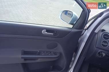 Хетчбек Volkswagen Golf Plus 2006 в 