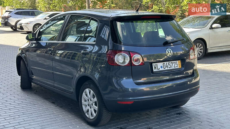 Хетчбек Volkswagen Golf Plus 2006 в Полтаві
