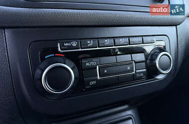 Хетчбек Volkswagen Golf Plus 2010 в 
