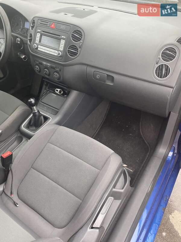 Хетчбек Volkswagen Golf Plus 2005 в Бару