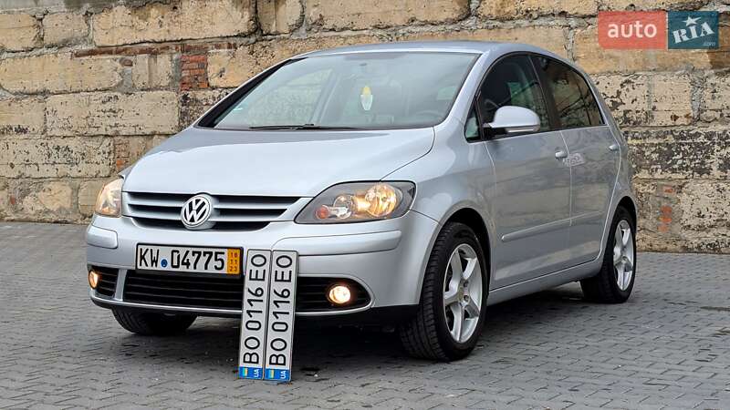 Хетчбек Volkswagen Golf Plus 2006 в 