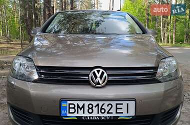 Хэтчбек Volkswagen Golf Plus 2009 в Ахтырке