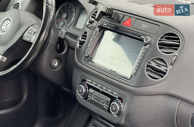 Хэтчбек Volkswagen Golf Plus 2009 в 