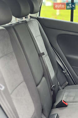 Хэтчбек Volkswagen Golf Plus 2009 в 
